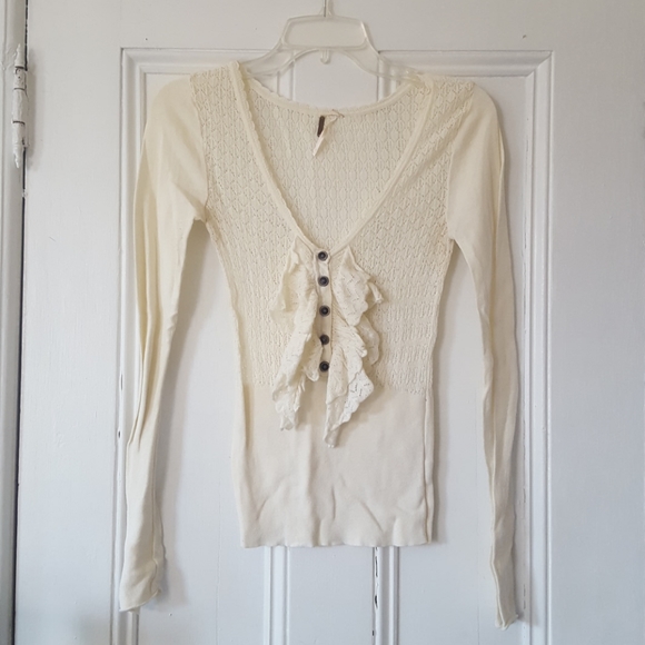 Free People Tops - Free People Knit Ruffle Top